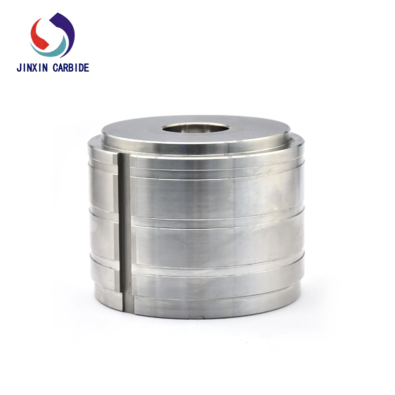 Nhà máy khuôn dập nguội Máy trục vít phi tiêu chuẩn Khuôn dập nguội