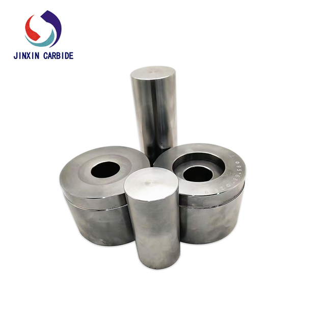 Mốc tiêu đề lạnh hiệu suất cao để sản xuất ô tô 