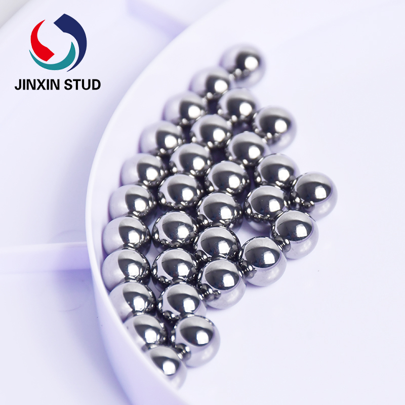 Làm thế nào để kiểm soát hàm lượng carbon của bóng cacbua một cách hợp lý?