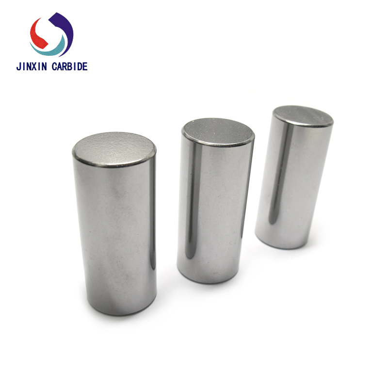 Tại sao con lăn xi măng nên được làm bằng cacbua xi măng?