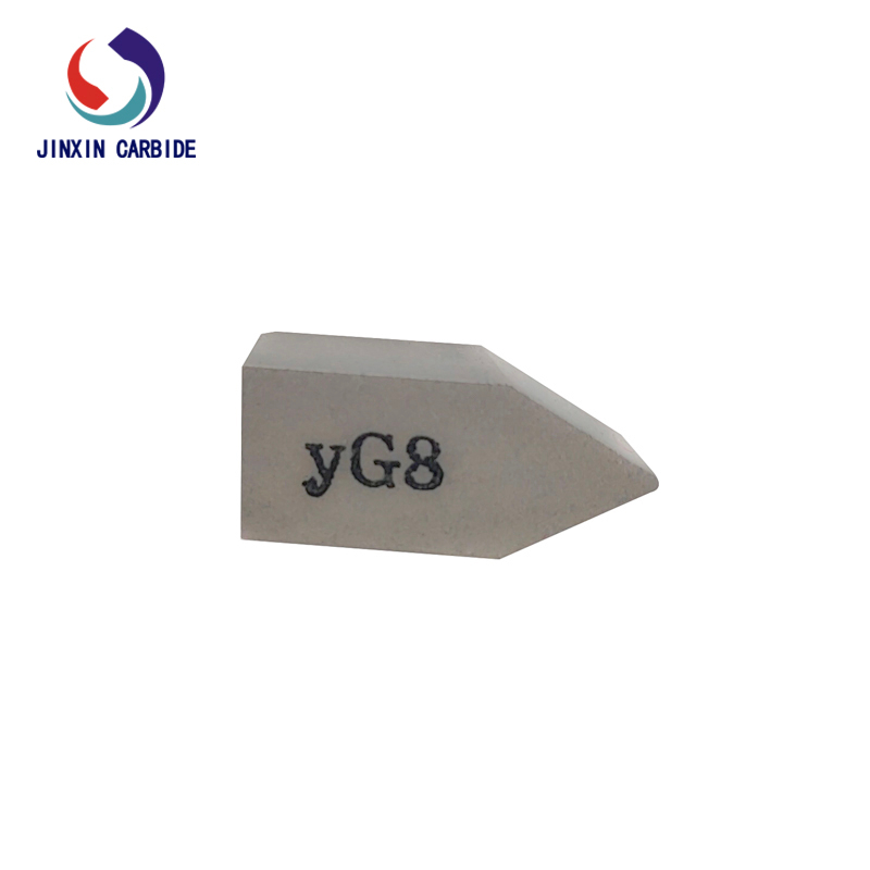 YG8 C122 Vonfram cacbua chèn hàn để tiện hoàn thiện thép