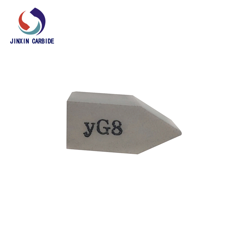 YG8 C122 Vonfram cacbua chèn hàn để tiện hoàn thiện thép