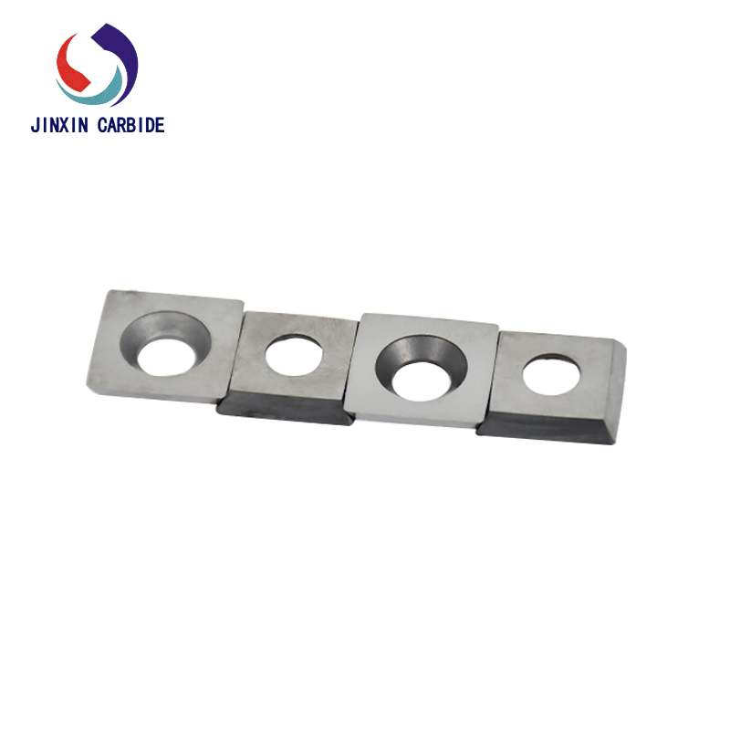 Chèn vuông 15 * 15 * 2,5mm cho công cụ chế biến gỗ 